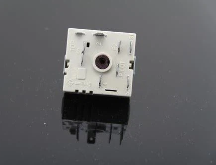 u=77107881,759770390&fm=15&gp=0